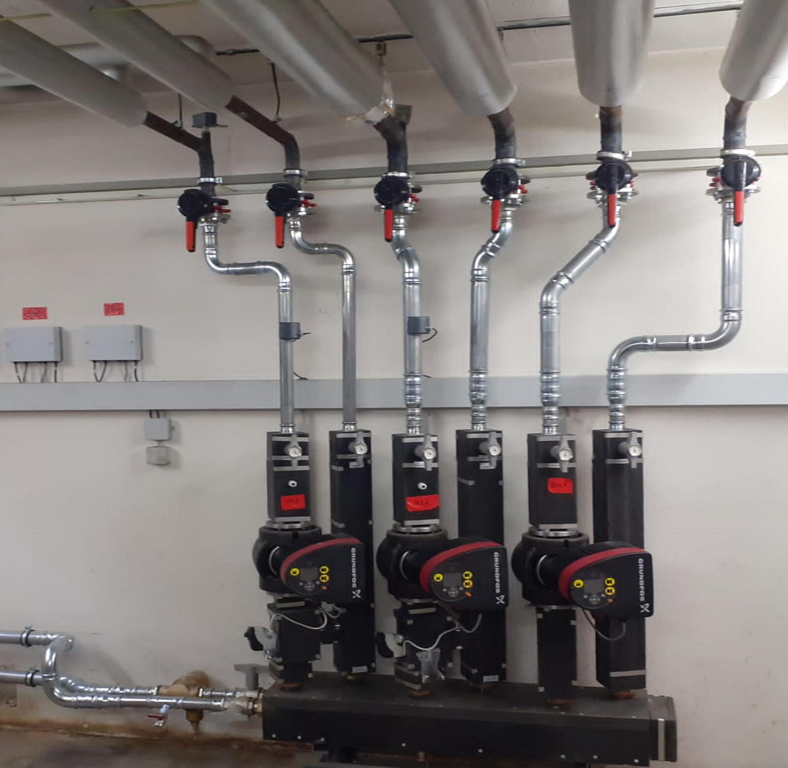 Bodmer_Referenzen_Verteiler_01_1600x1560px