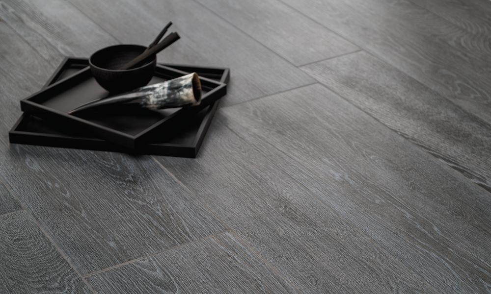 Fliesen in Holzoptik