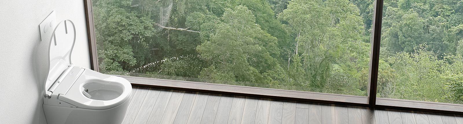 TOTO Dusch-WC mit aktivierter Wasserdusche